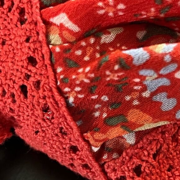 Rebecca Minkoff Deneuve Floral Cold Shoulder Blouse Size XXS Red Bell Sleeve - Picture 8 of 8